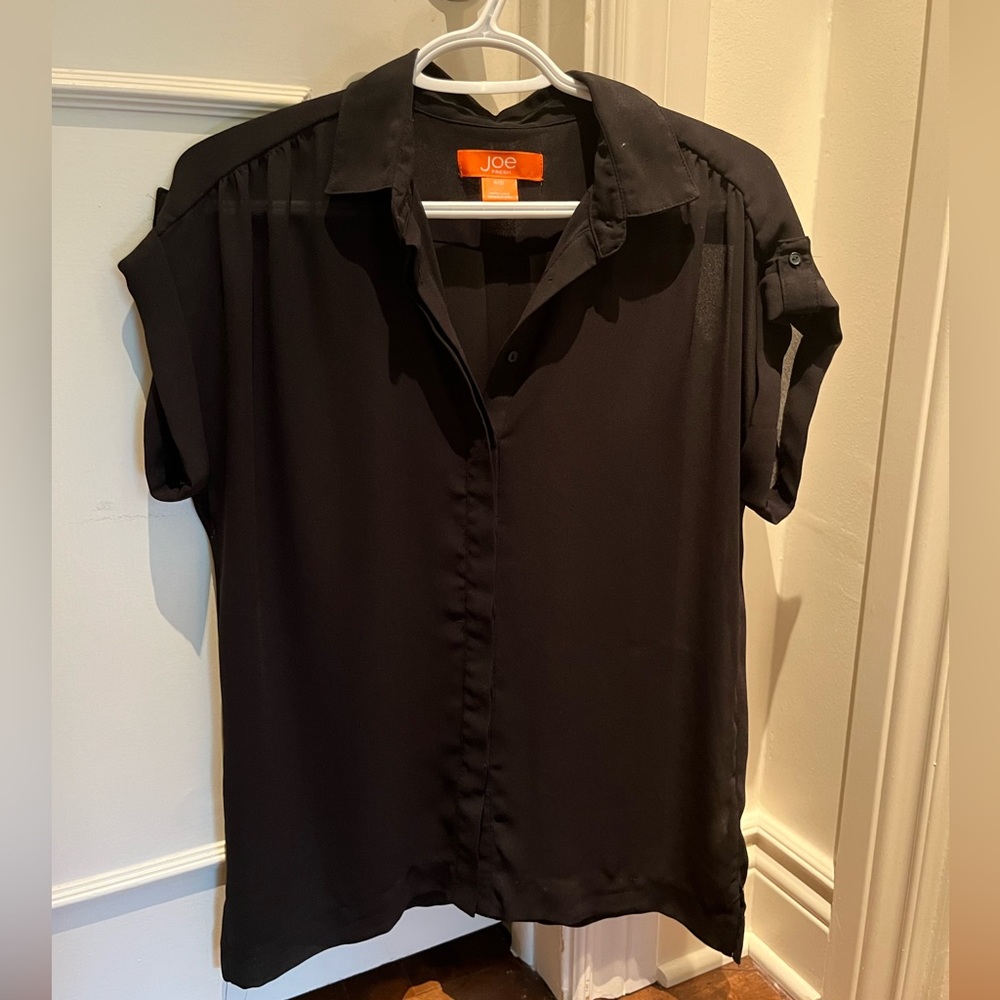 Joe Fresh Sheer Button Down Short Sleeve collared Blouse - Picture 2 of 3